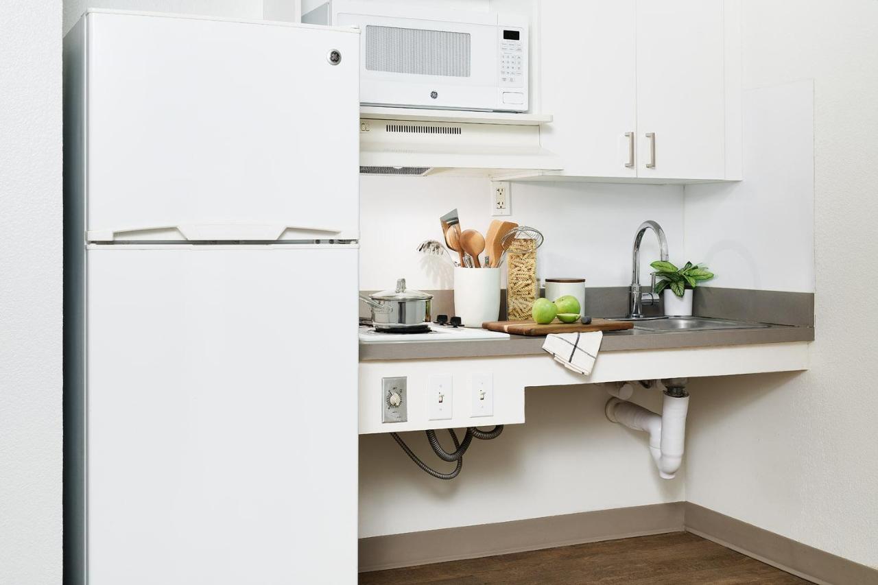 Intown Suites Extended Stay Dallas Tx - 노스리치랜드힐스 외부 사진