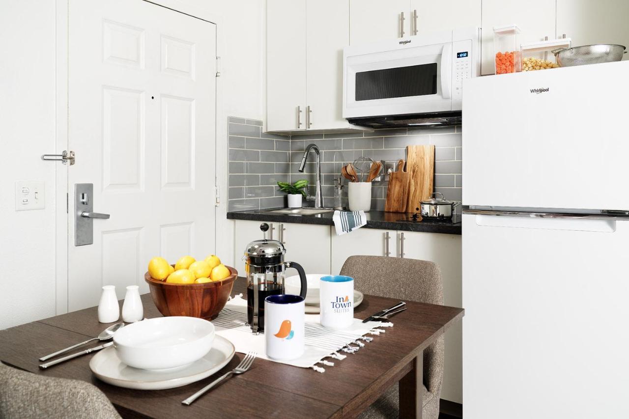 Intown Suites Extended Stay Dallas Tx - 노스리치랜드힐스 외부 사진
